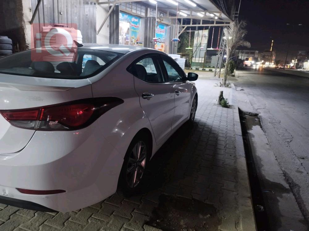 هیوندای ئەلەنترا